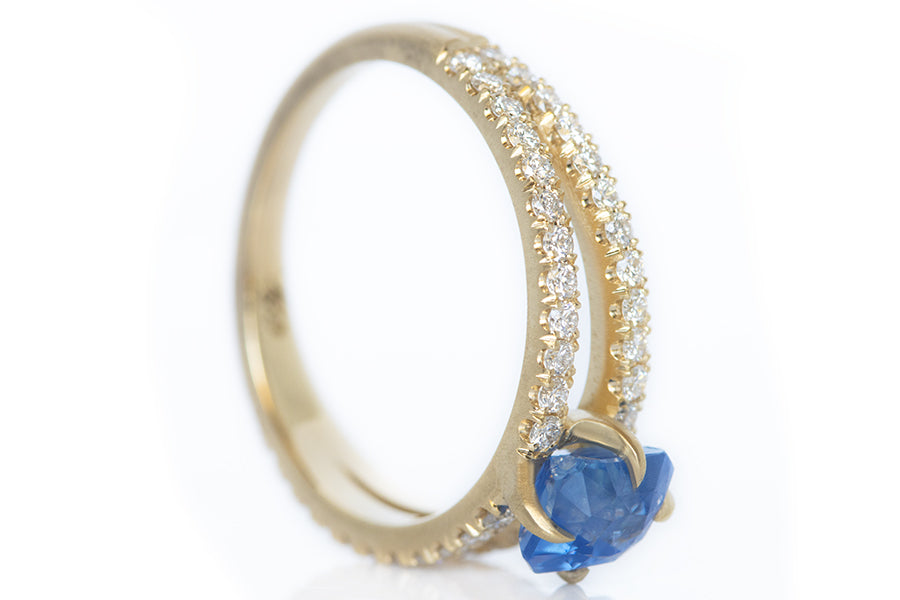 Ceylon Sapphire Solitaire