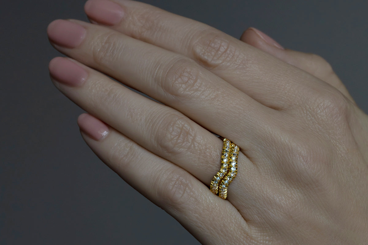 Inverted Diamond Wave Ring