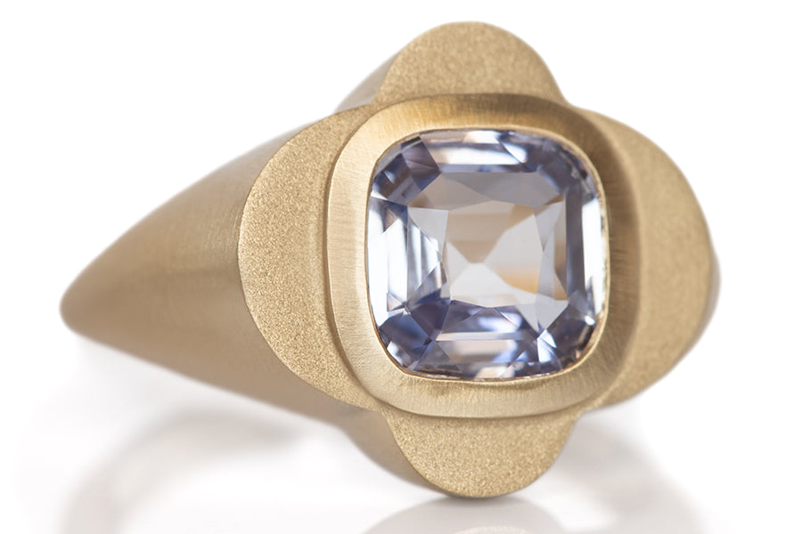 Lavender Sapphire Signet ring
