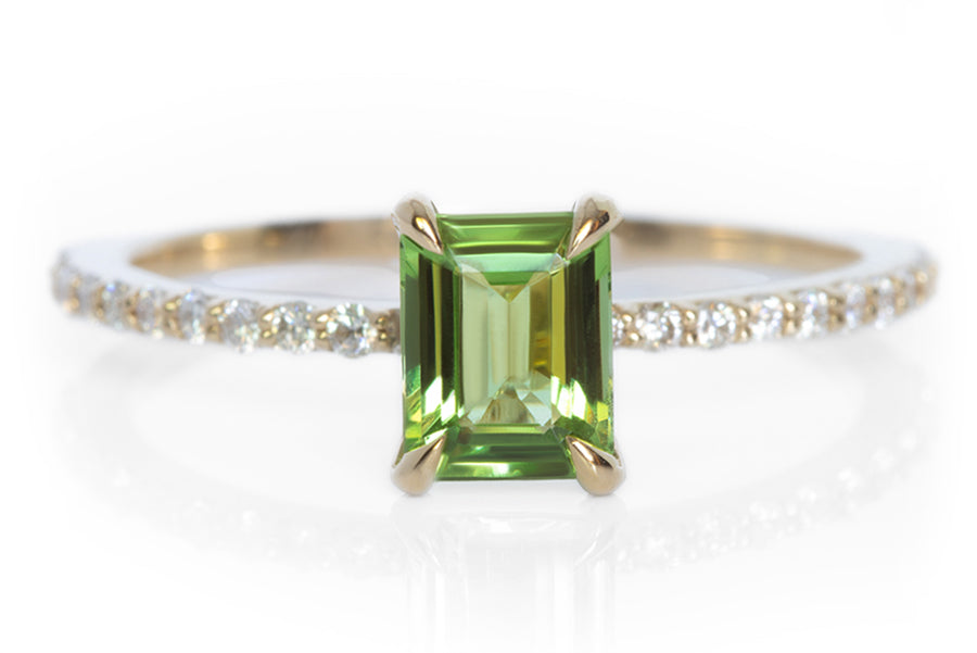 Tsavorite Garnet and Diamond Ring