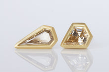  Mis-Matched Diamond Studs