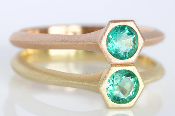 Petite Emerald Ring in 18k